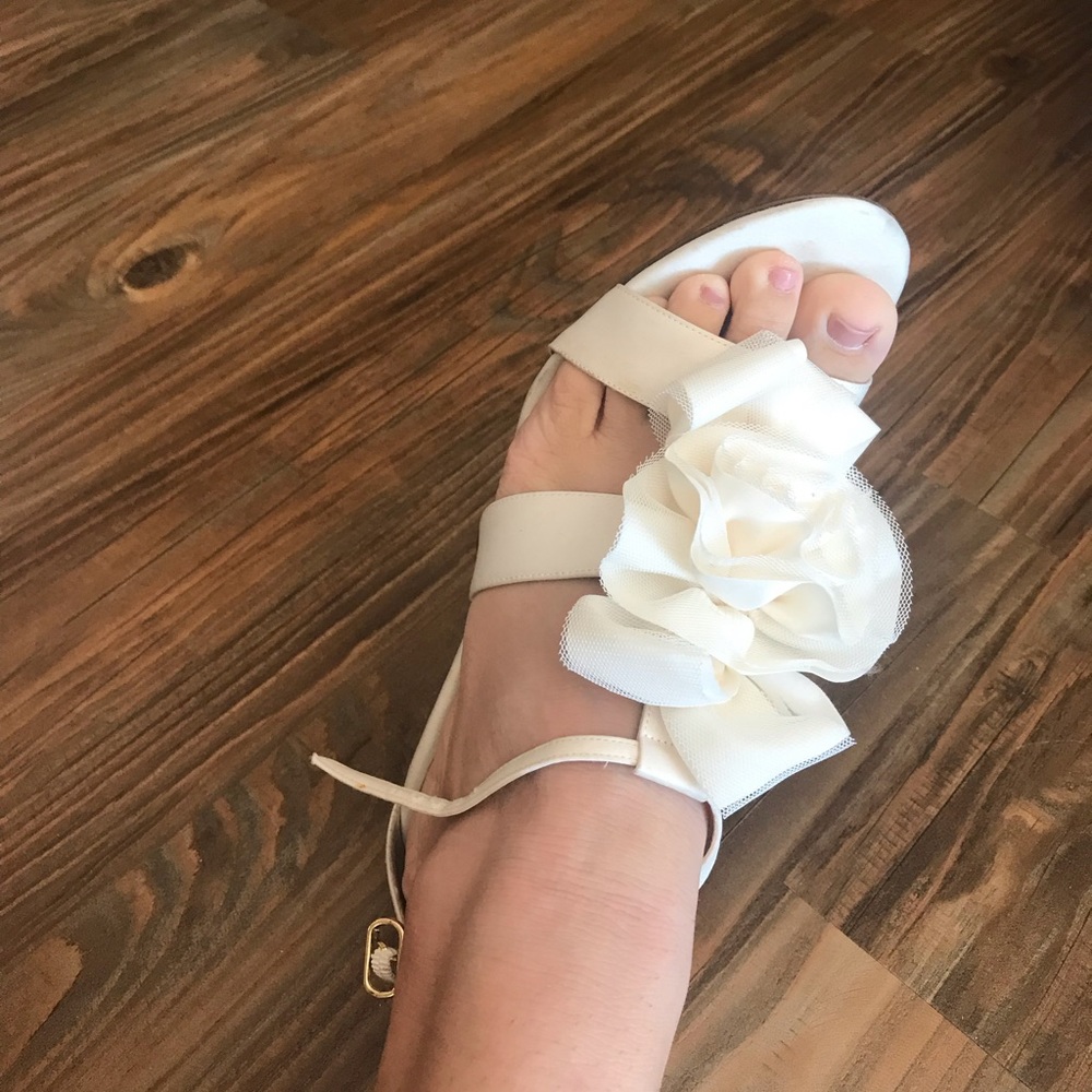 Nina ivory/white heels.